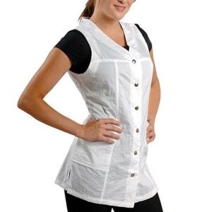 Spa / Salon - Nylon Smock Size: Small